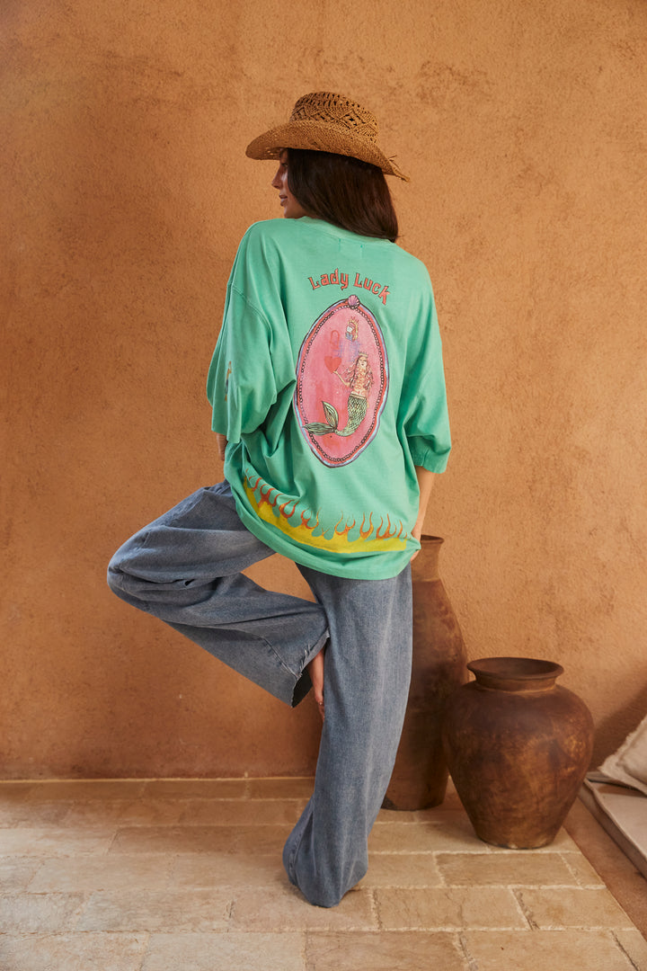 THE VERY OVERSIZED LUCKY MERMAID TEE - GREEN