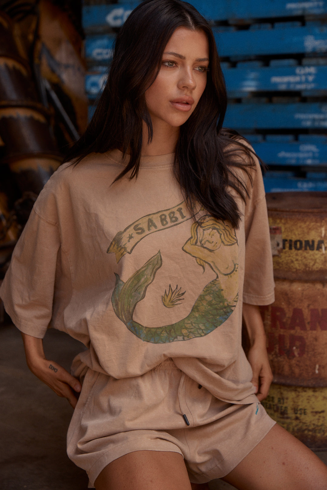 THE VERY OVERSIZED MERMAID TEE - LATTE
