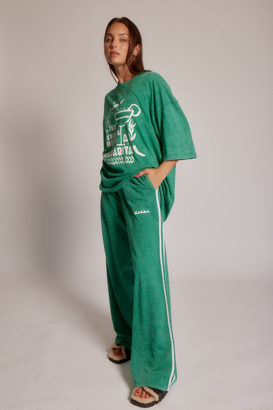 THE VERY OVERSIZED MARGIE TEE - FOREST