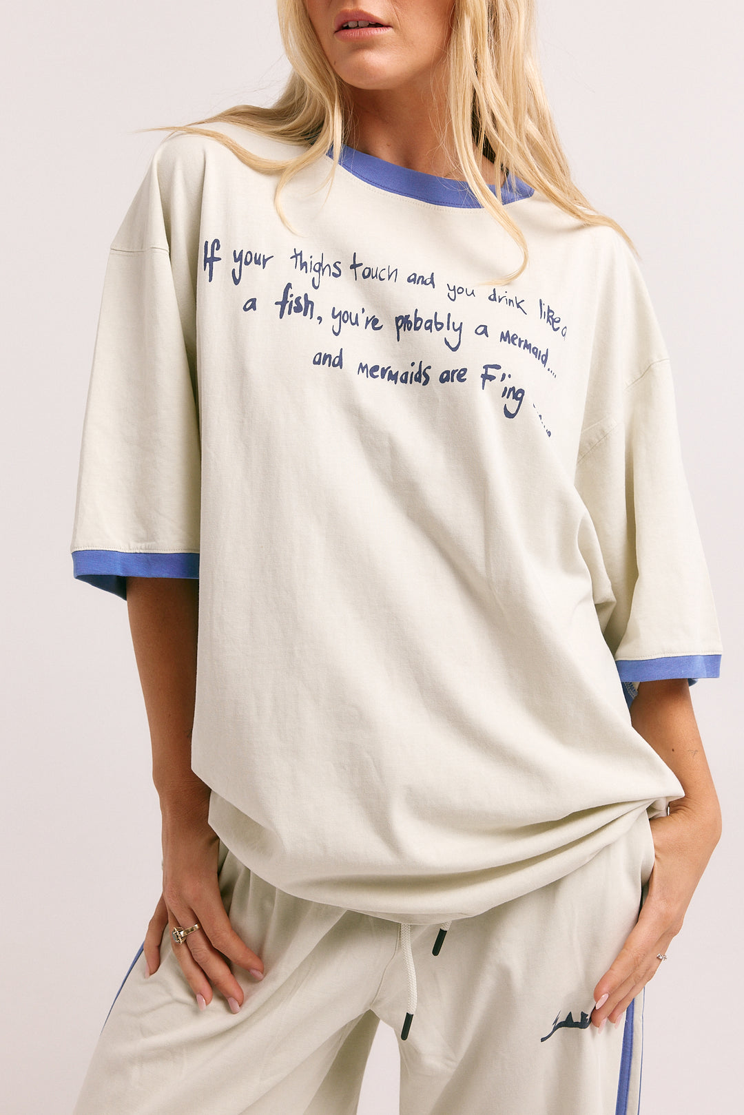 THE VERY OVERSIZED DRUNKEN MERMAID TEE - ICE