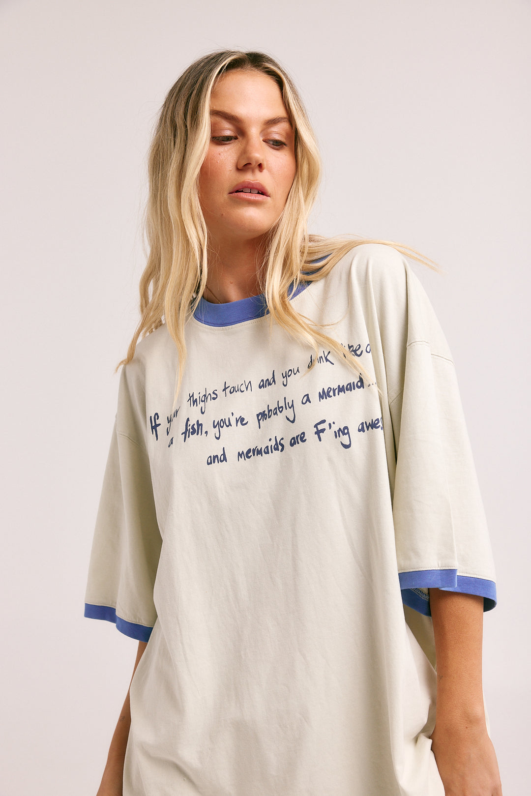 THE VERY OVERSIZED DRUNKEN MERMAID TEE - ICE