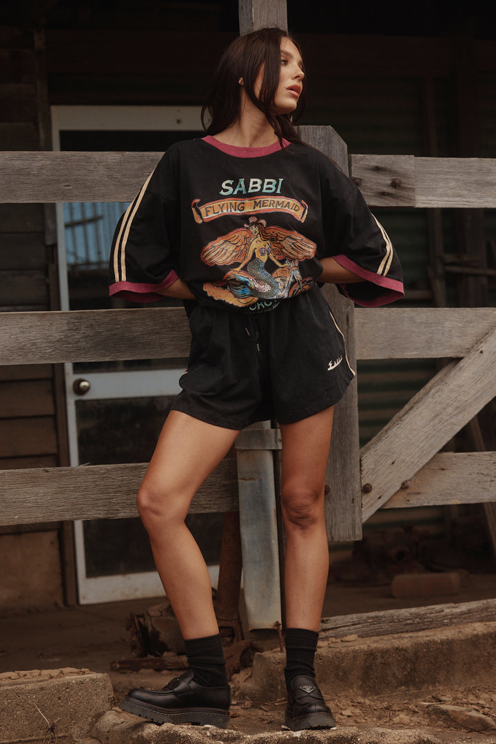 THE VERY OVERSIZED FLYING MERMAID TEE - BLACK
