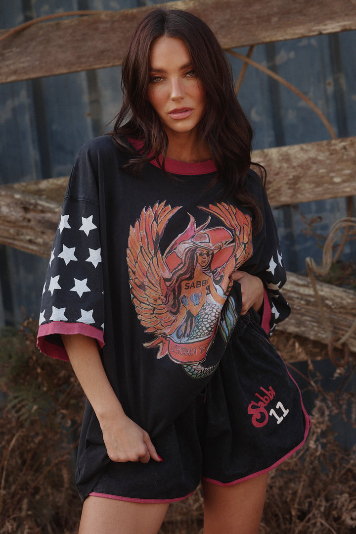 THE VERY OVERSIZED VINTAGE DREAM BIG BRENDA TEE- BLACK