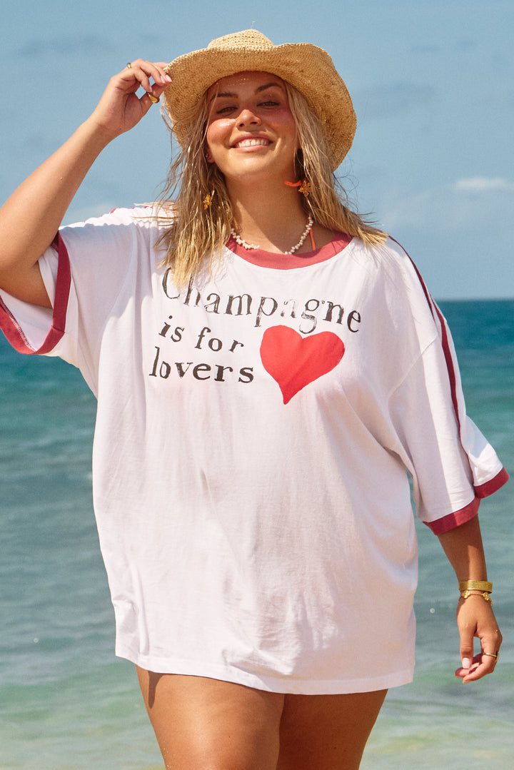 THE VERY OVERSIZED CHAMPAGNE IS FOR LOVERS