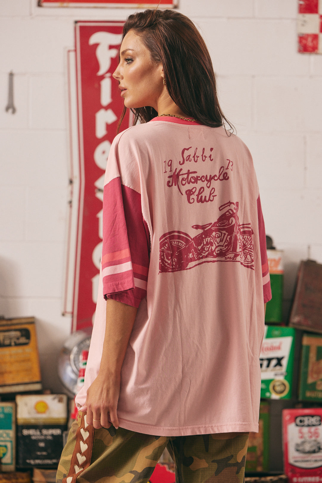 THE VERY OVERSIZED ROSES + TATTOOS TEE - PINK