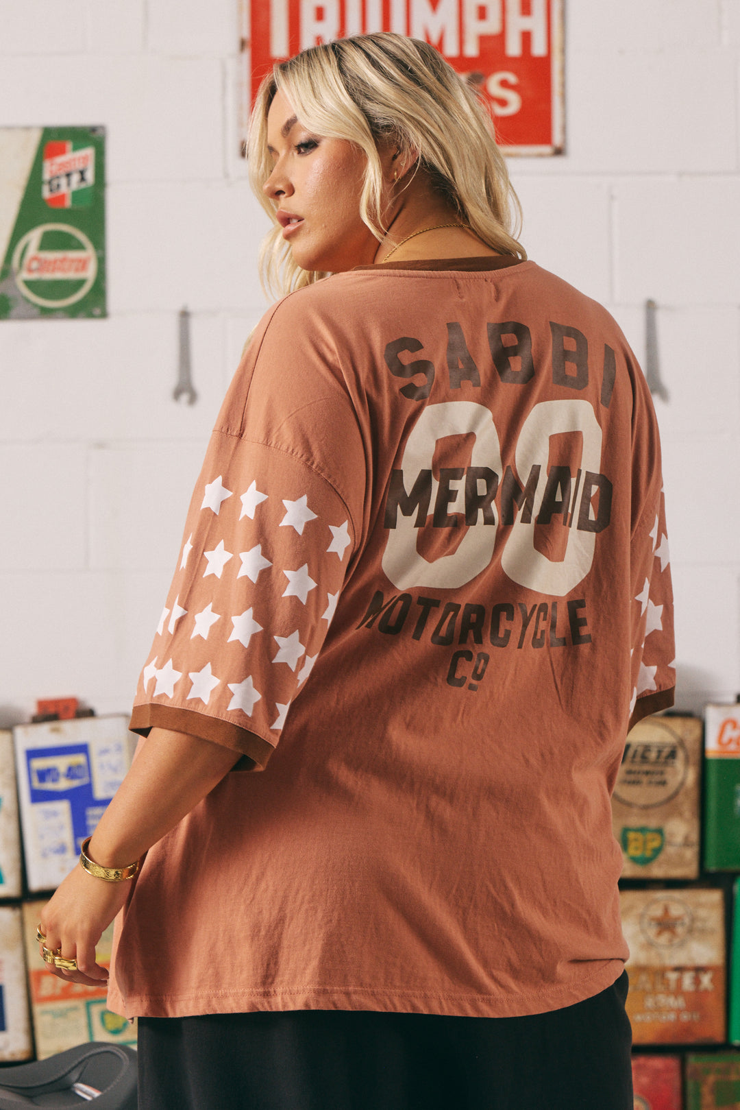 THE VERY OVERSIZED DREAM BIG BRENDA TEE - CLAY