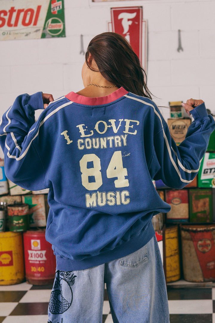 I LOVE COUNTRY MUSIC V-NECK CREW - BLUE