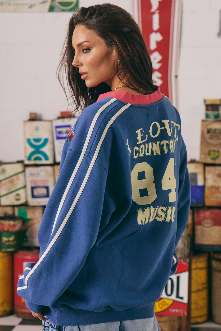 I LOVE COUNTRY MUSIC V-NECK CREW - BLUE