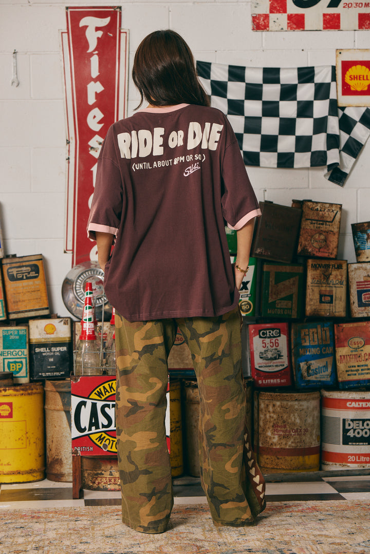 THE VERY OVERSIZED RIDE OR DIE TEE - BROWN
