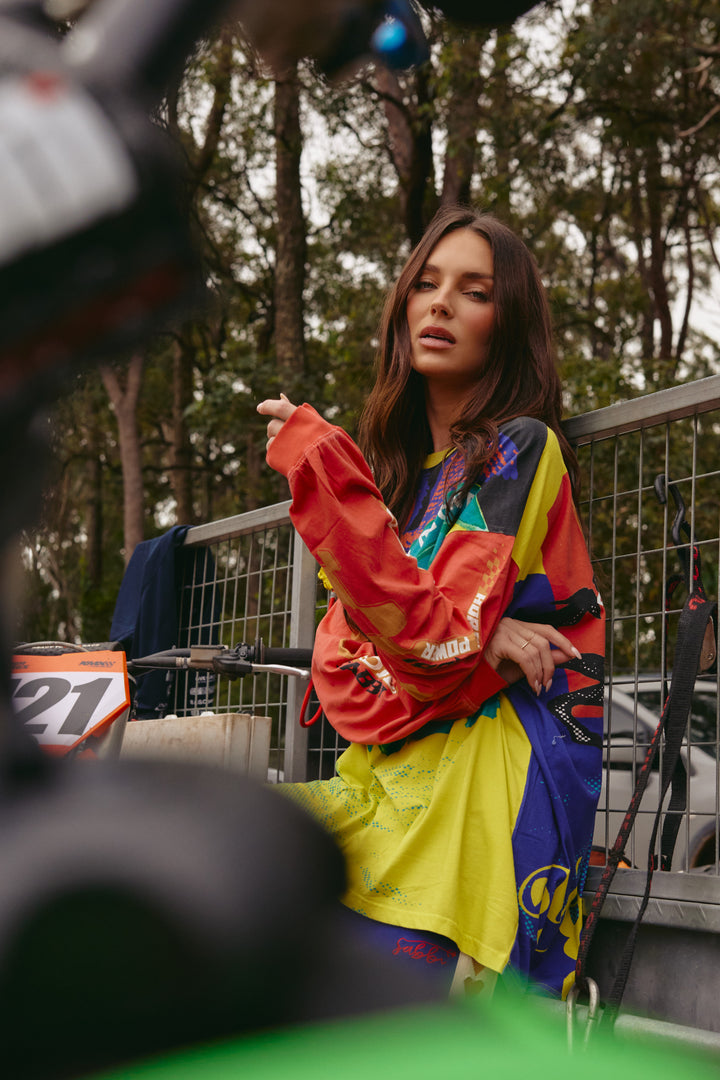 THE IT'S GANGSTER LONG SLEEVE TEE - YELLOW