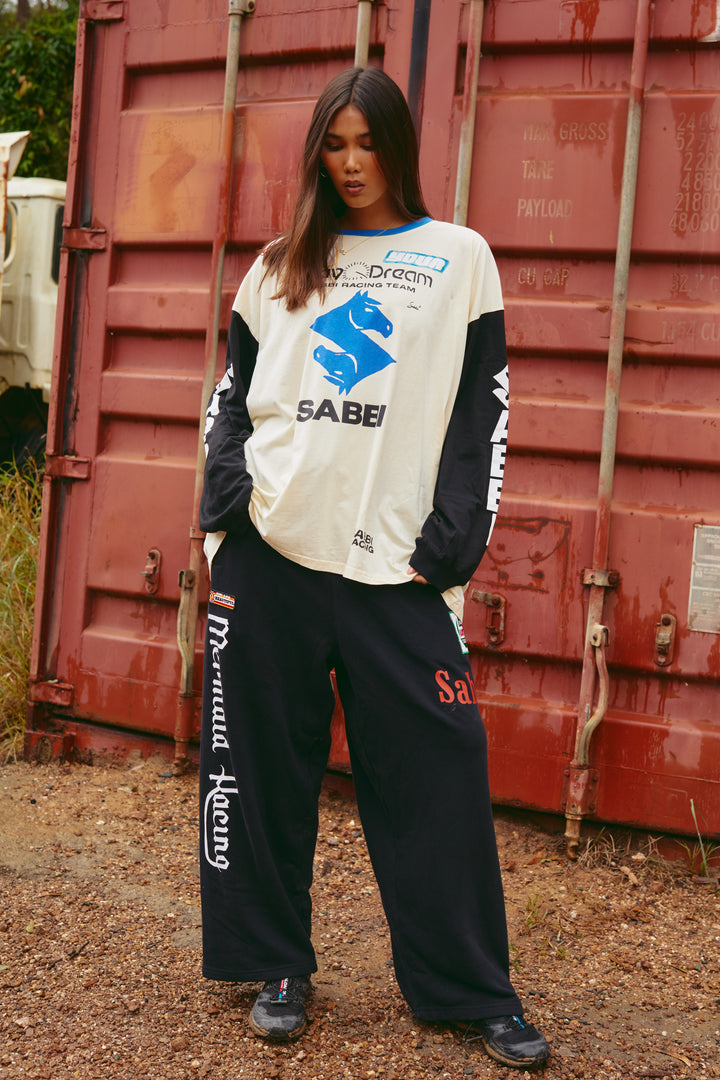 THE DON'T QUIT YOUR DAY DREAM LONG SLEEVE TEE - CREAM