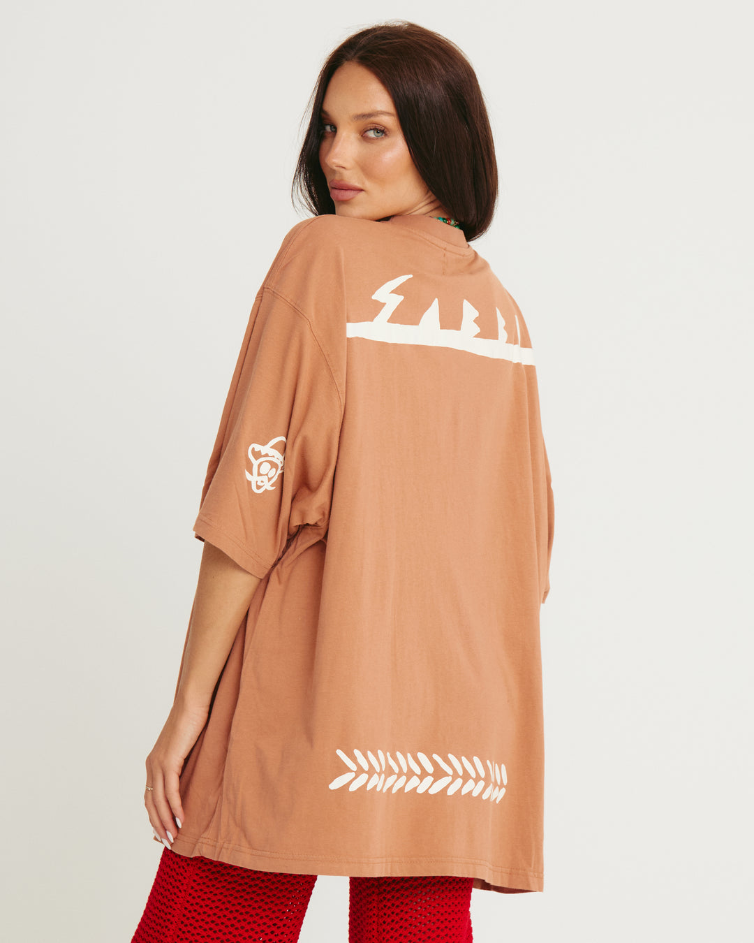 THE VERY OVERSIZED MARGIE TEE  - MOCHA