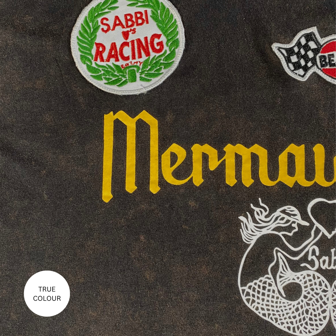 THE VERY OVERSIZED RACING BADGE TEE - BLACK