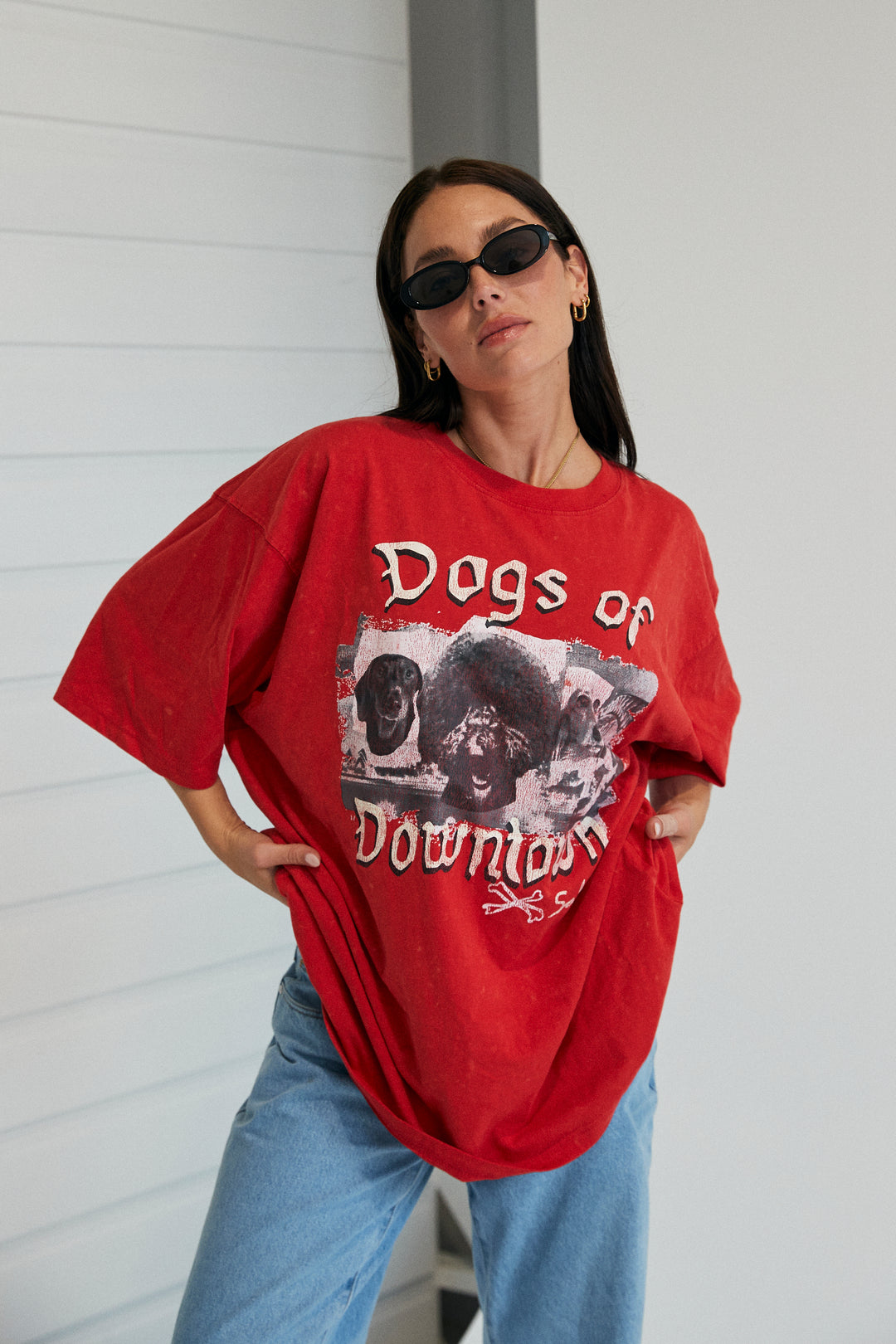 DOGS TEE - RED