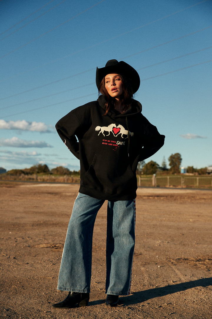 I LOVE COUNTRY MUSIC HOODIE - BLACK