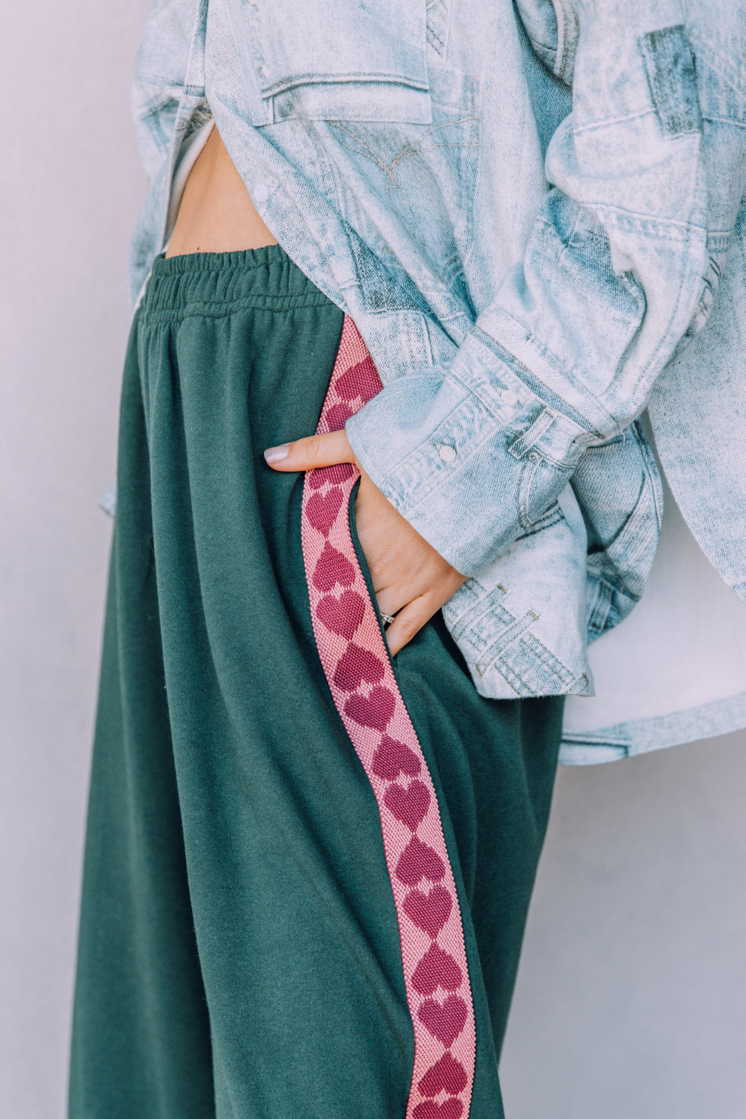 THE RAVING HEARTS PANTS - GREEN