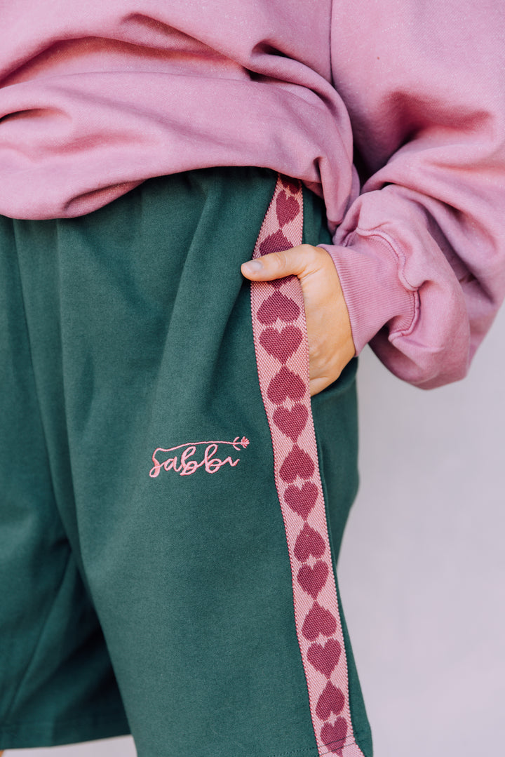 THE RAVING HEARTS SHORTS - GREEN
