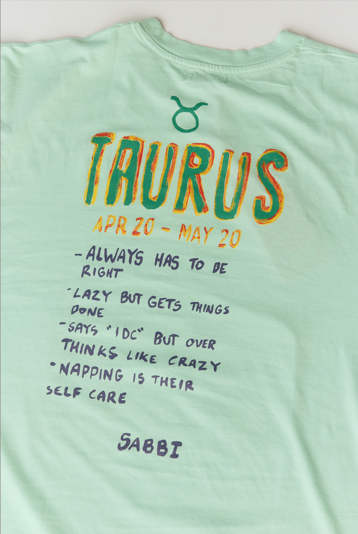 THE VERY OVERSIZED TAURUS TEE - GREEN