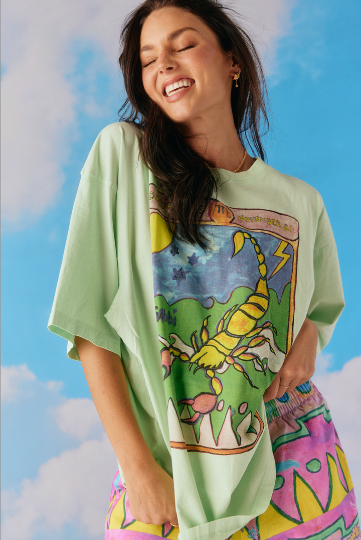 THE VERY OVERSIZED SCORPIO TEE - BAY