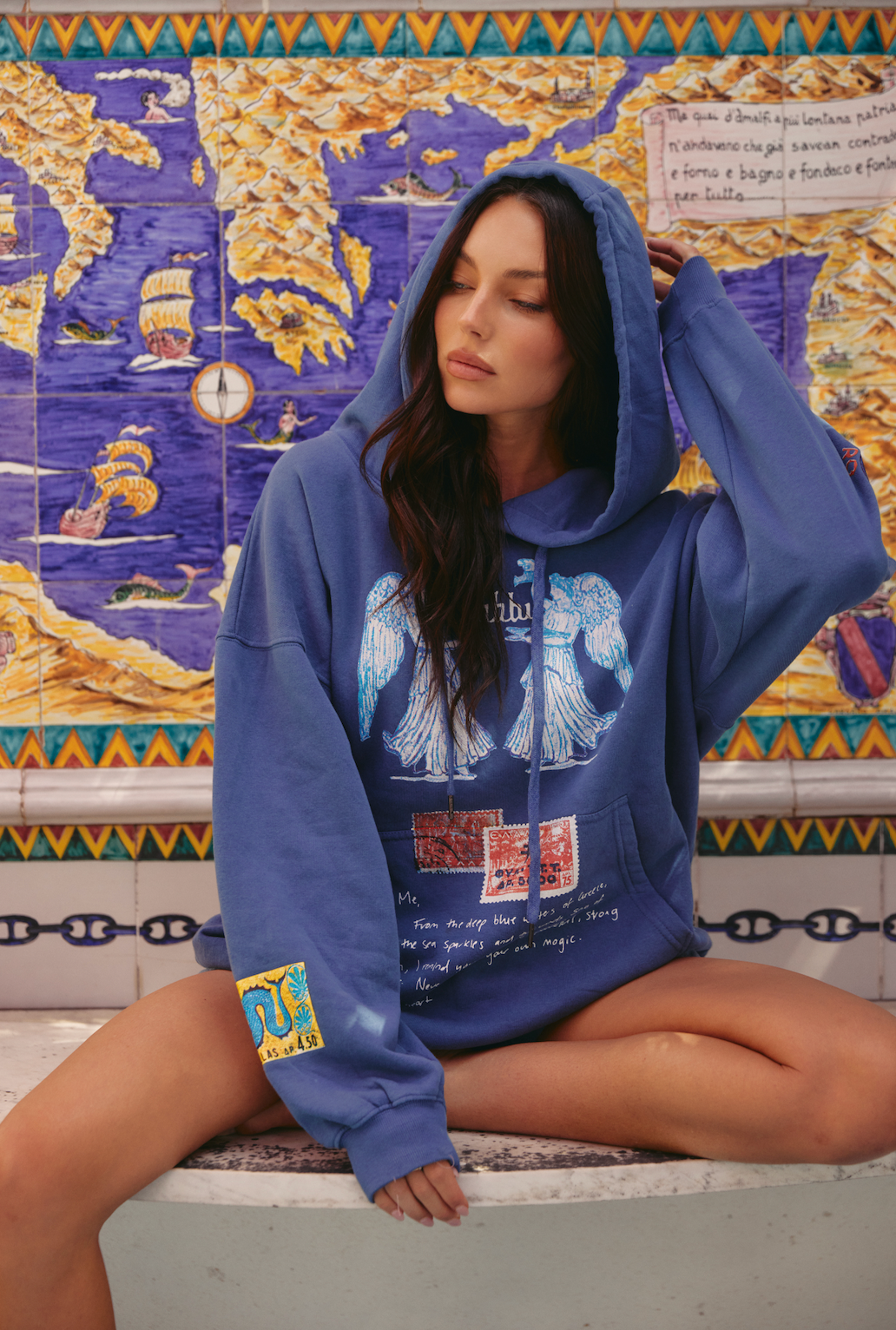 THE LOVE NOTES GREECE HOODIE - NAVY BLUE