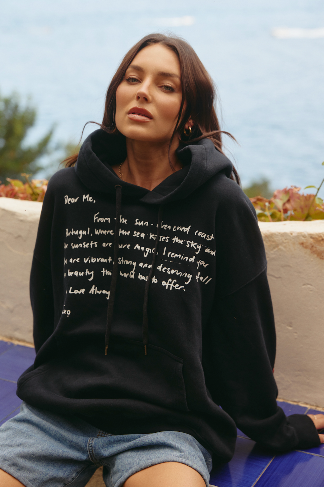THE LOVE NOTES PORTUGAL HOODIE - BLACK