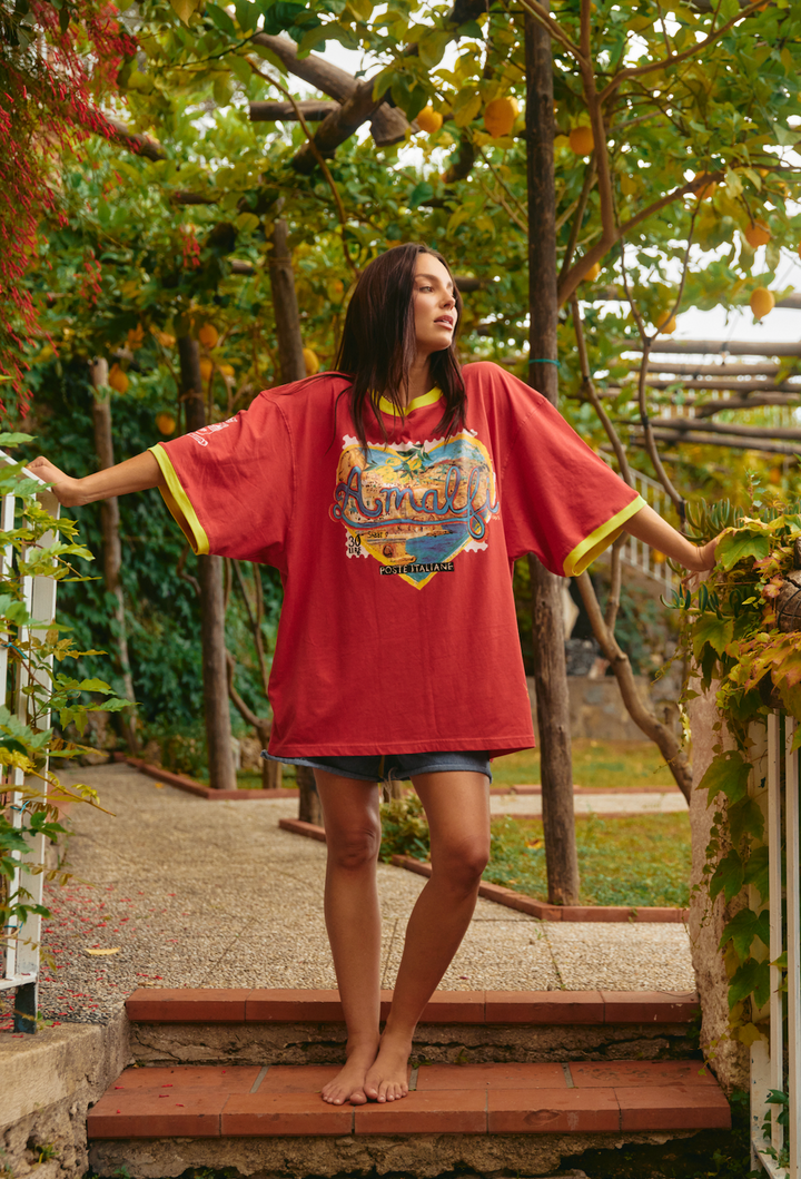 THE VERY OVERSIZED LOVE NOTES TEE - AMALFI - RED