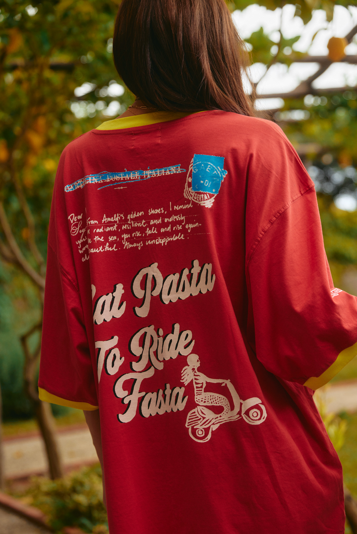 THE VERY OVERSIZED LOVE NOTES TEE - AMALFI - RED
