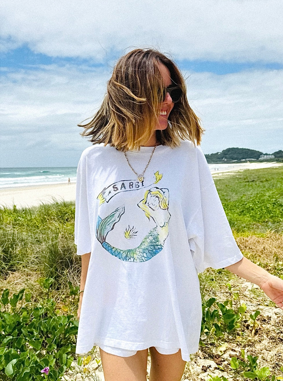 THE VERY OVERSIZED MERMAID TEE - WHITE