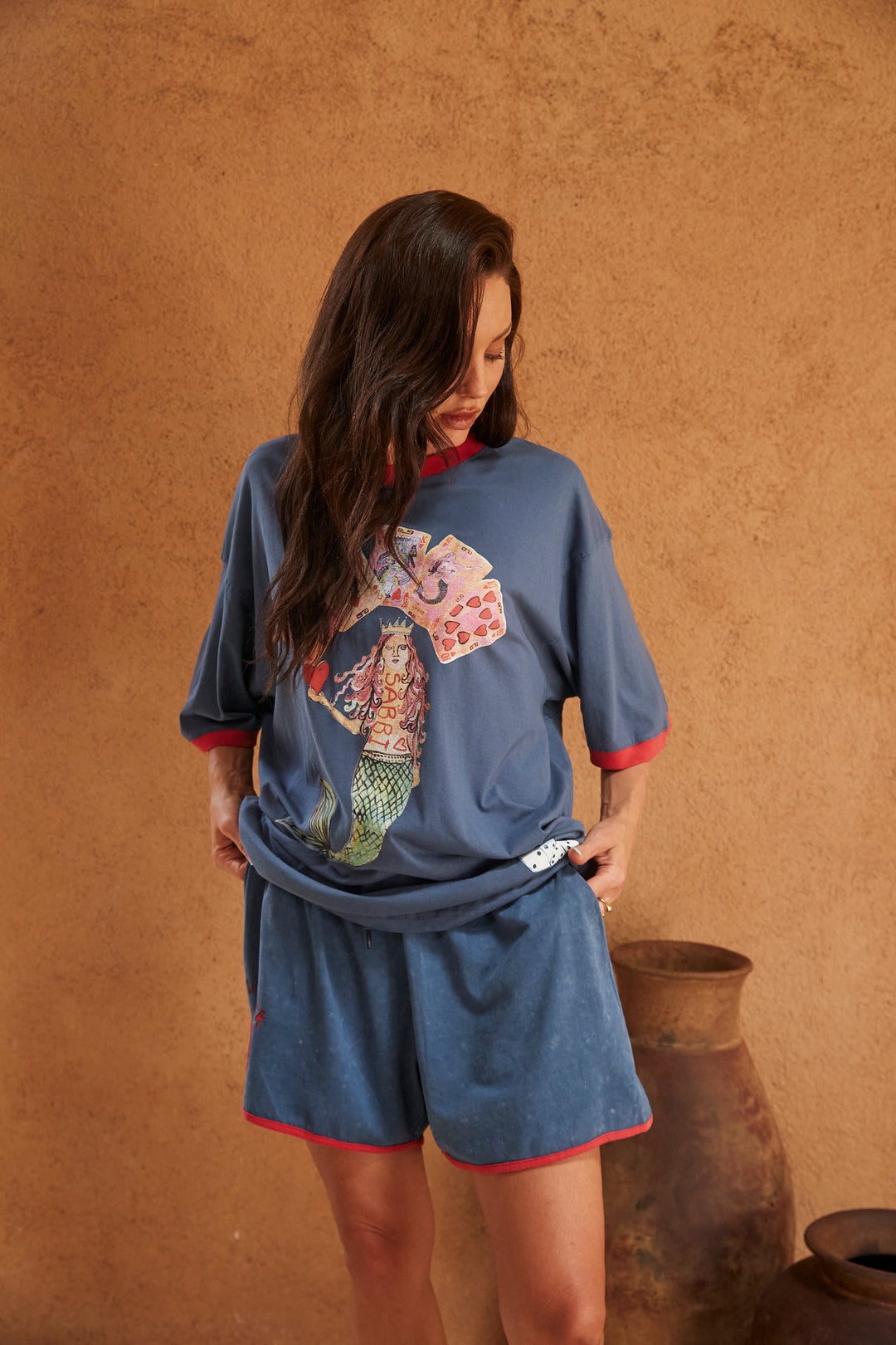THE VERY OVERSIZED LUCKY MERMAID TEE - NAVY / RED