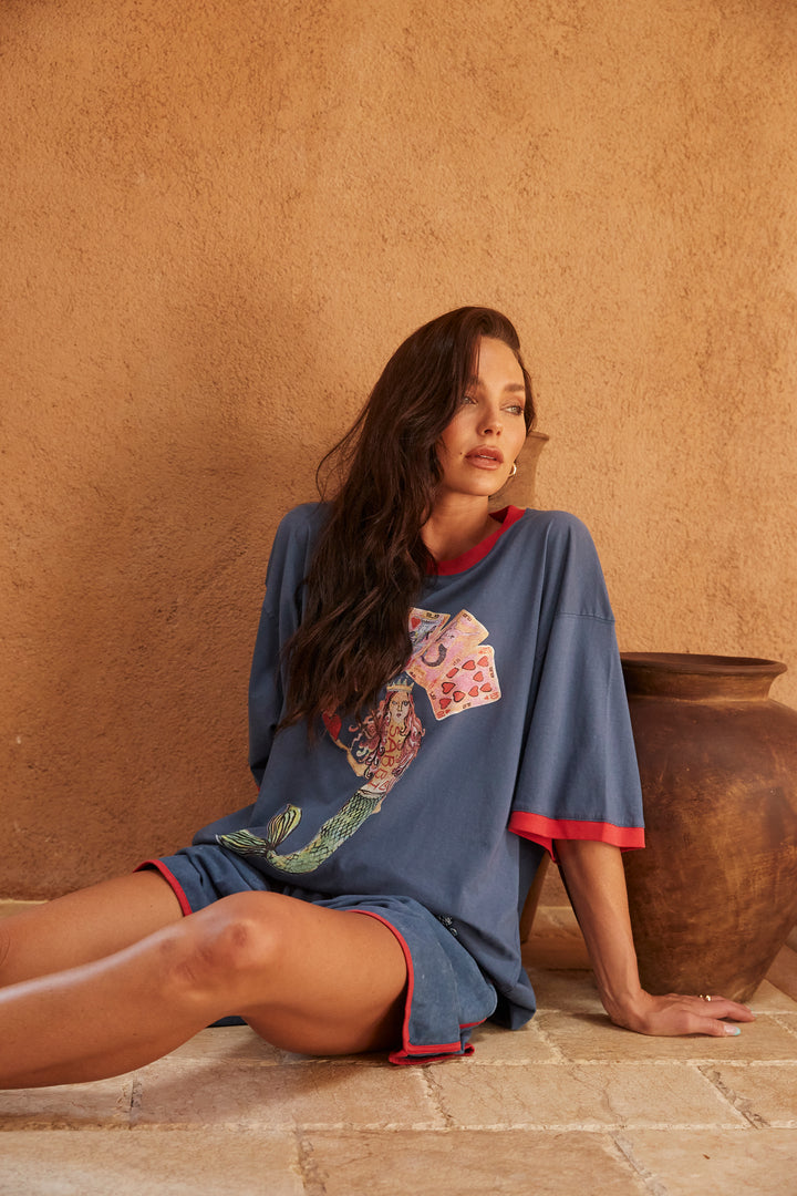 THE VERY OVERSIZED LUCKY MERMAID TEE - NAVY / RED