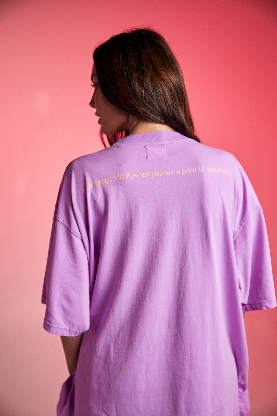 THE VERY OVERSIZED STANDOUT TEE - FLURO VIOLET