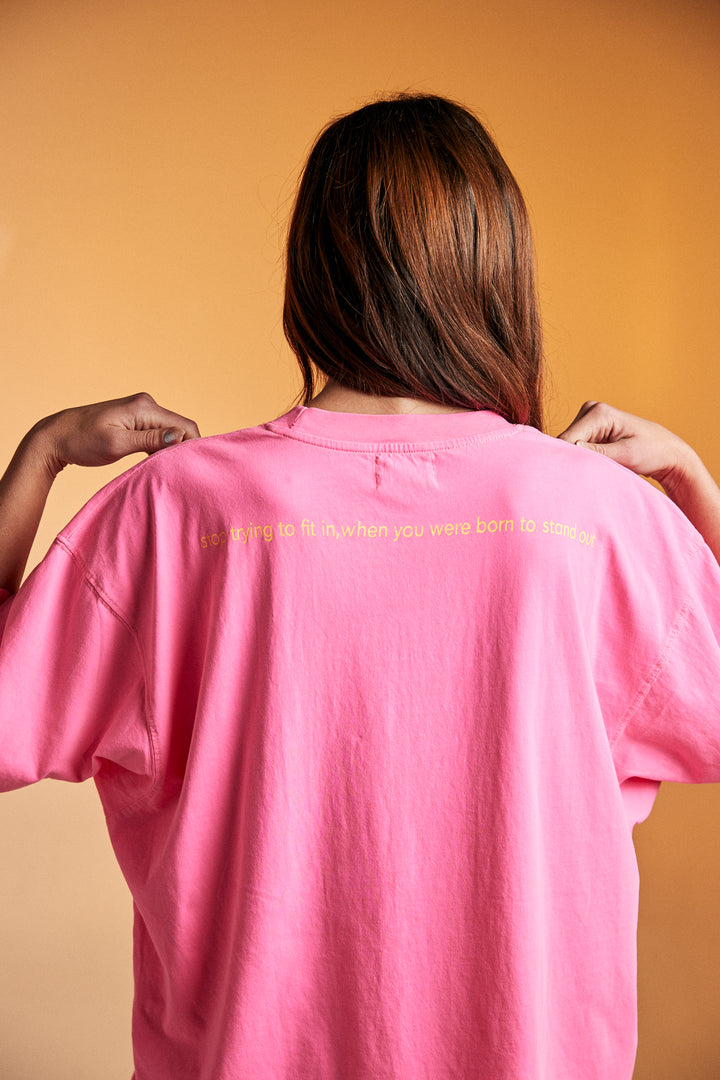 THE VERY OVERSIZED STANDOUT TEE - FLURO PINK