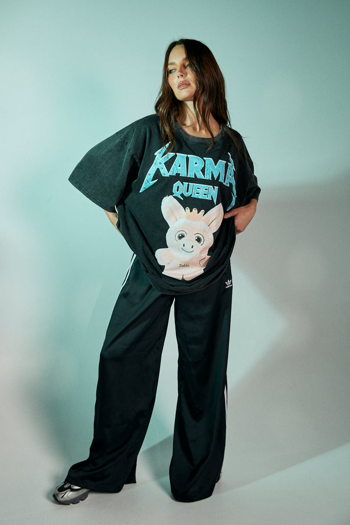 KARMA QUEEN TEE - BLACK ACID WASH