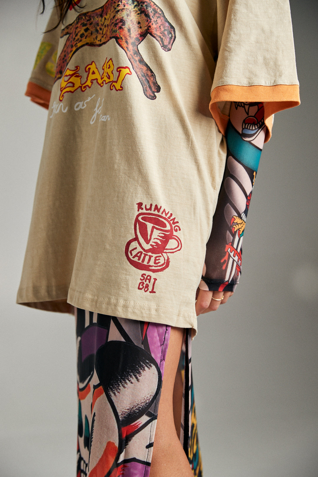 RUN CLUB TEE - SAND