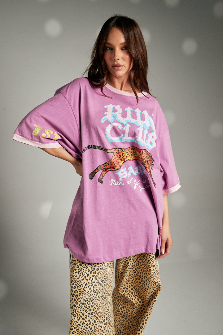 RUN CLUB TEE - PINK
