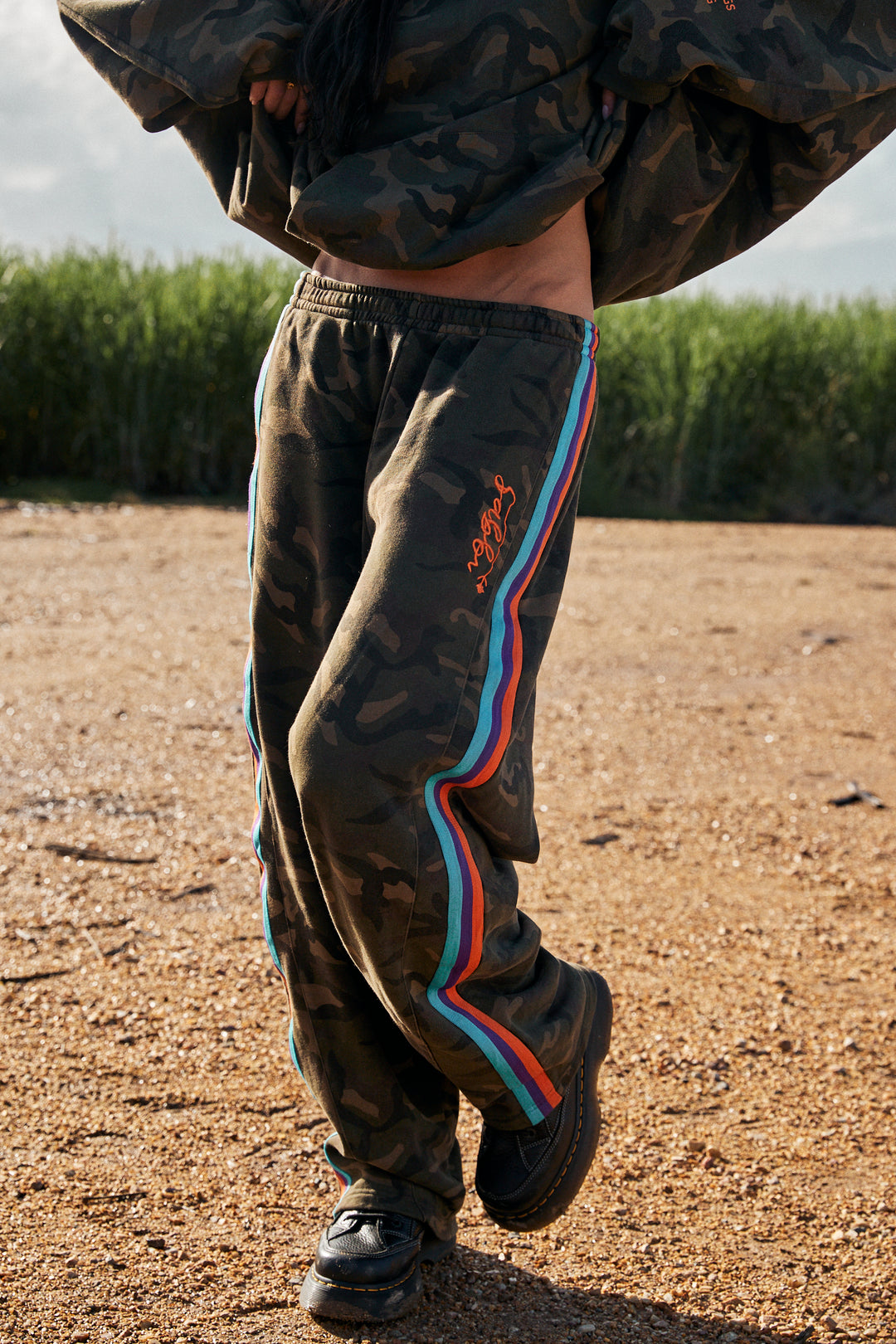 THE NAME YOURSELF SWEAT PANTS