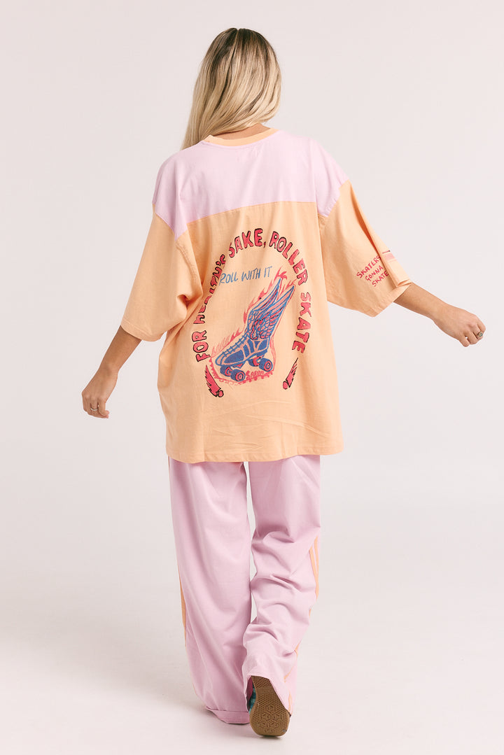 THE VERY OVERSIZED SKATE DON'T HATE TEE - PEACH