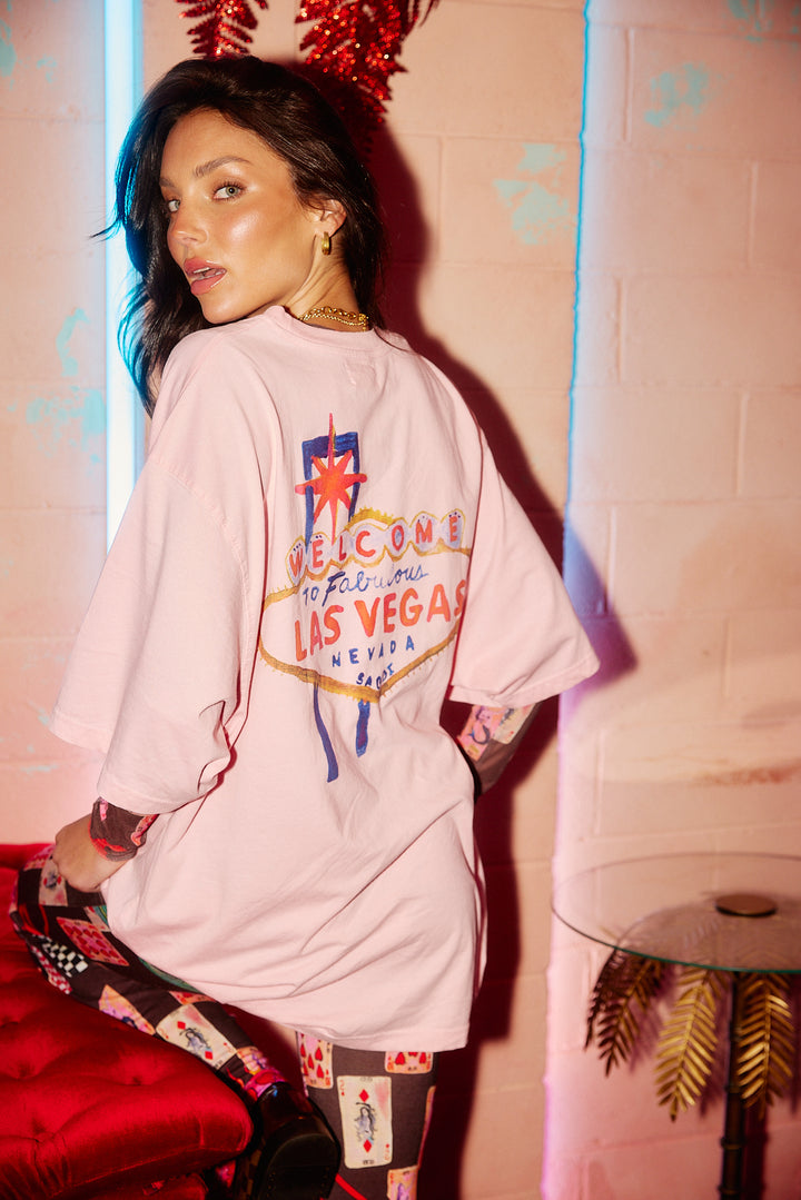 THE VERY OVERSIZED LADY LUCK TEE - PINK