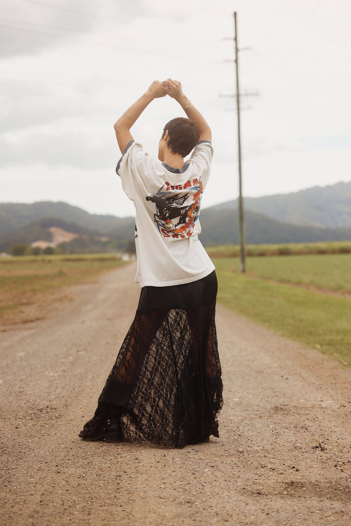 THE LACE SKIRT - BLACK