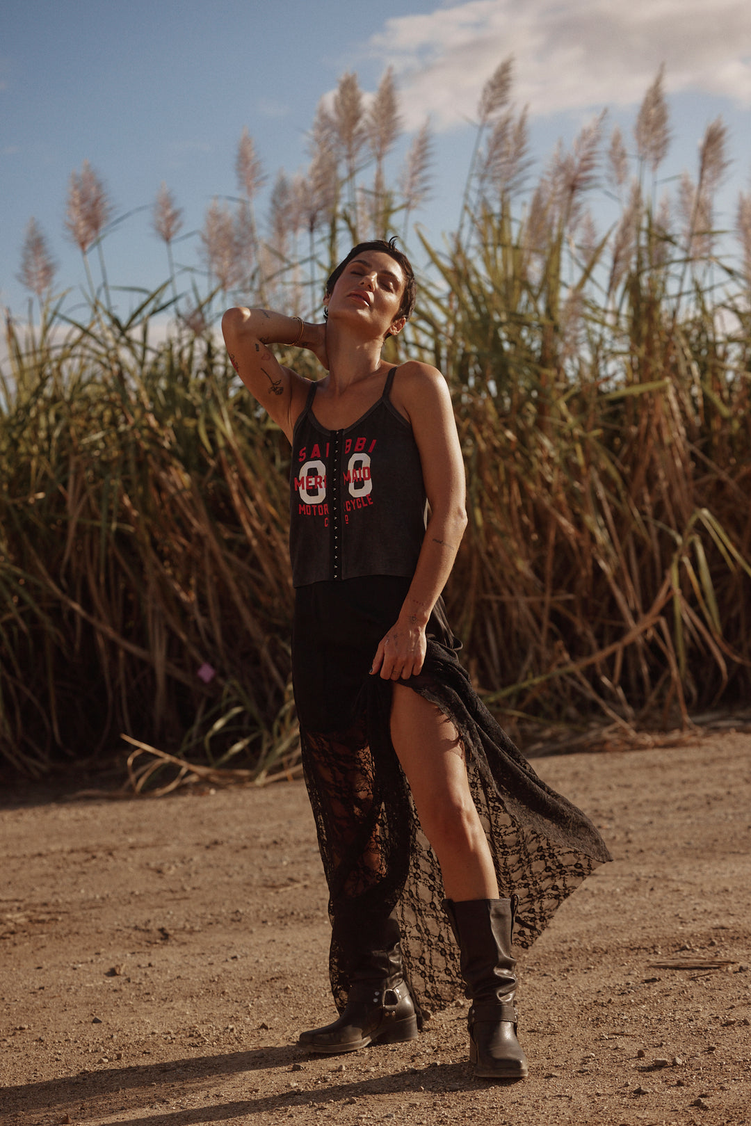 THE LACE SKIRT - BLACK