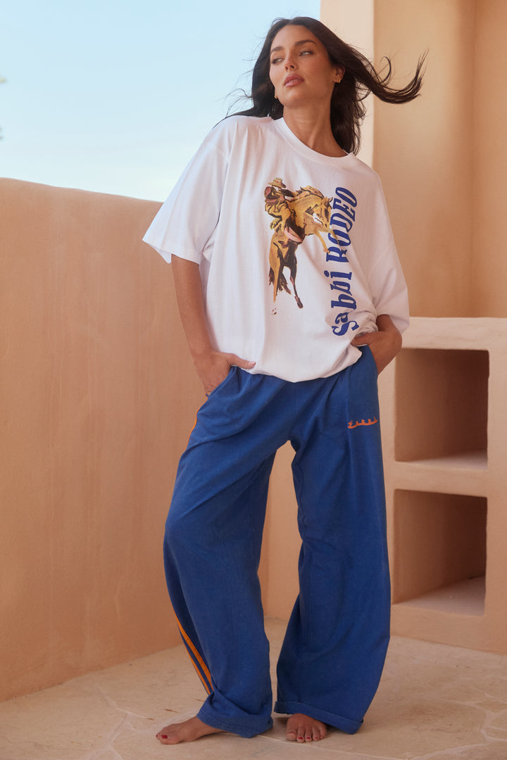 THE VERY OVERSIZED RODEO TEE  - WHITE