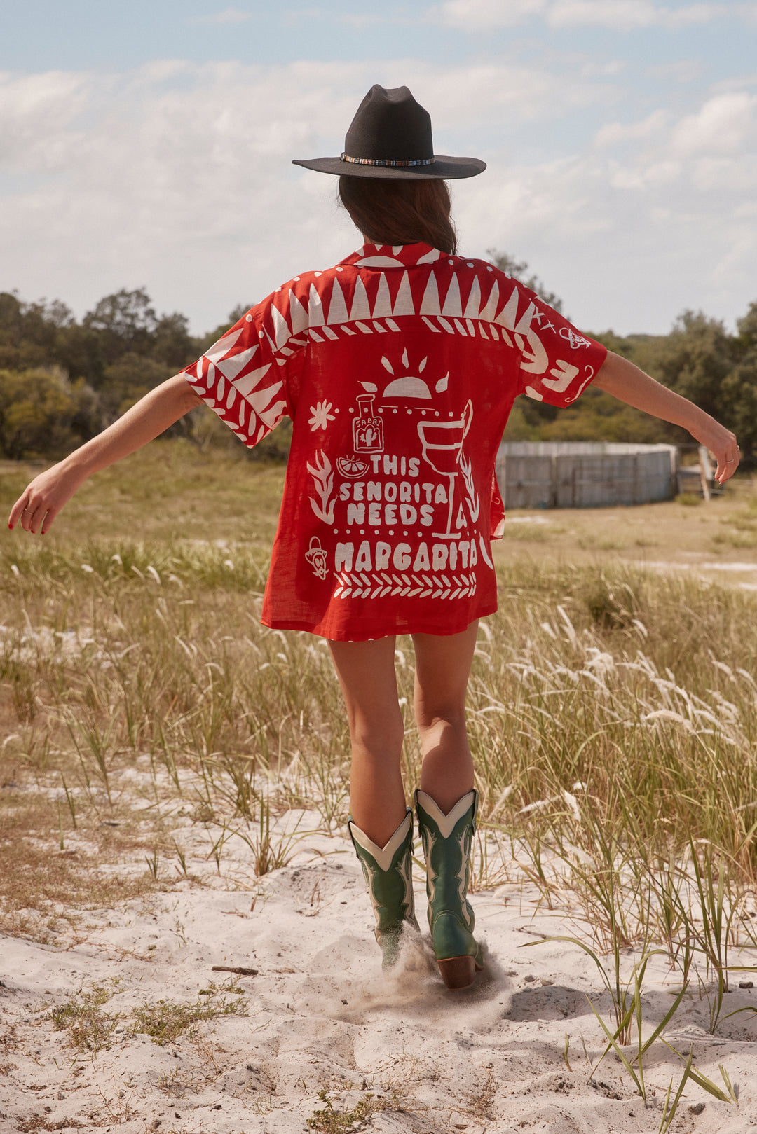 THE PATRON SHIRT - RED LINEN