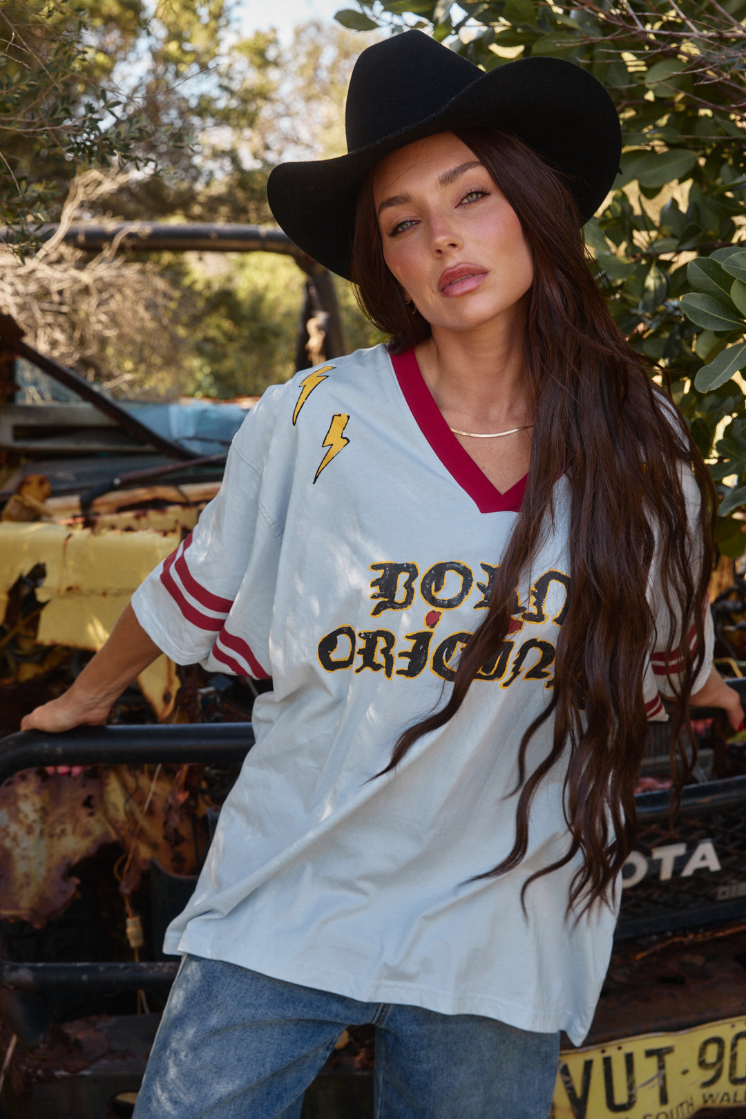 THE VERY OVERSIZED BORN ORIGINAL TEE - SKY