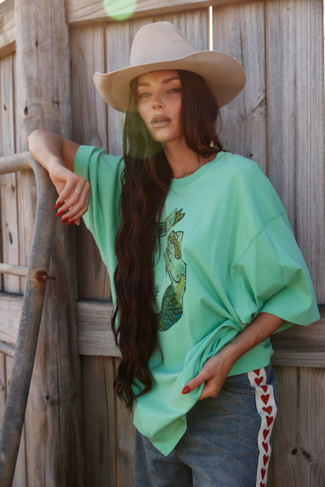 THE VERY OVERSIZED MERMAID TEE  - GREEN
