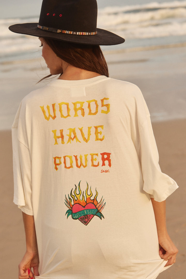 THE VERY OVERSIZED WORDS HAVE POWER TEE - MARSHMELLOW