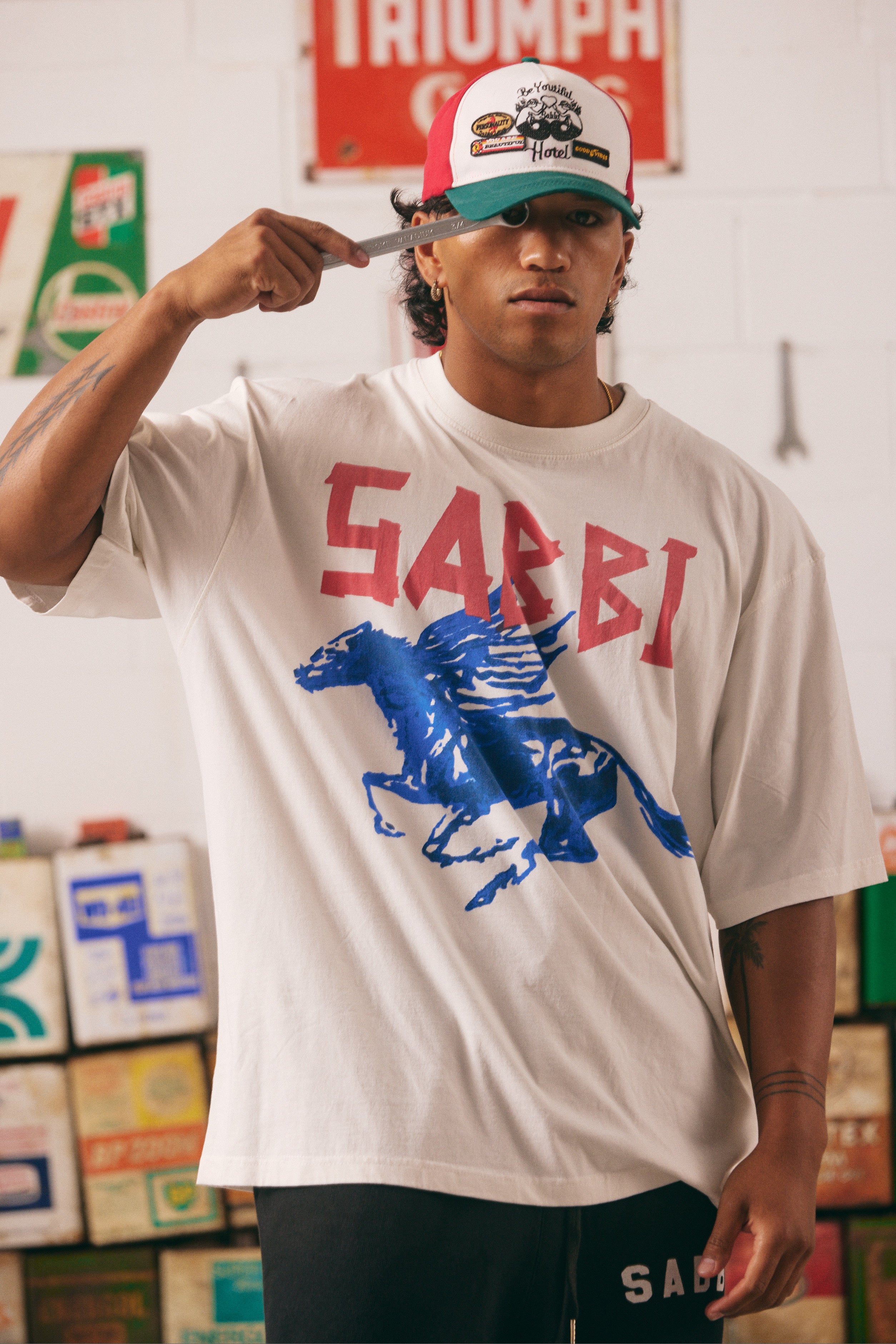 Bubbles - ERIA/AREA バブルス nadia ユニセックス スカジャン TEE Sabbi – The Salty Babe