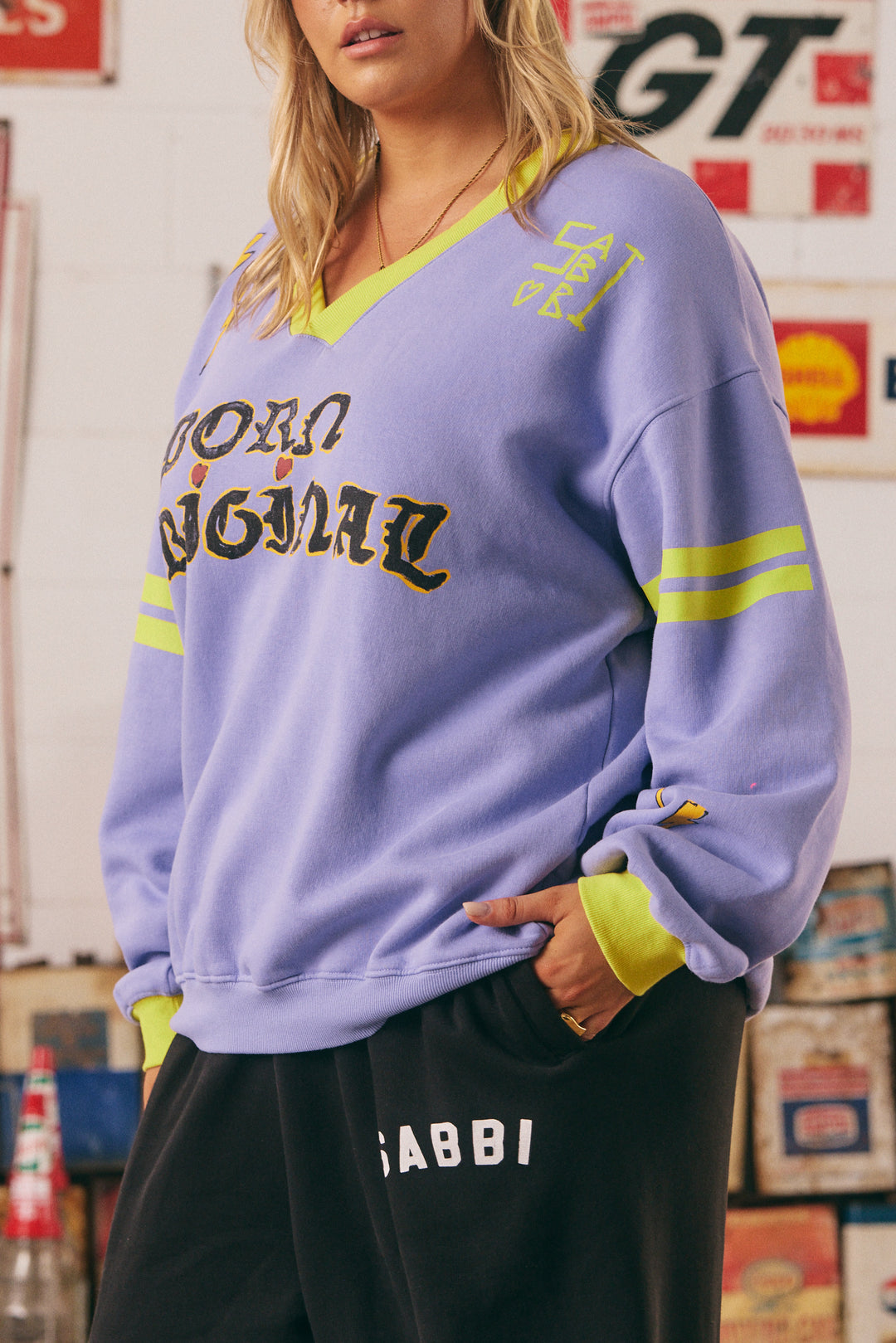 THE BORN ORIGINAL V NECK DIEGO JUMPER -LILAC