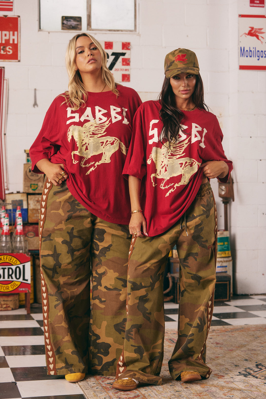 THE VERY OVERSIZED RHINESTONE TEE -RED