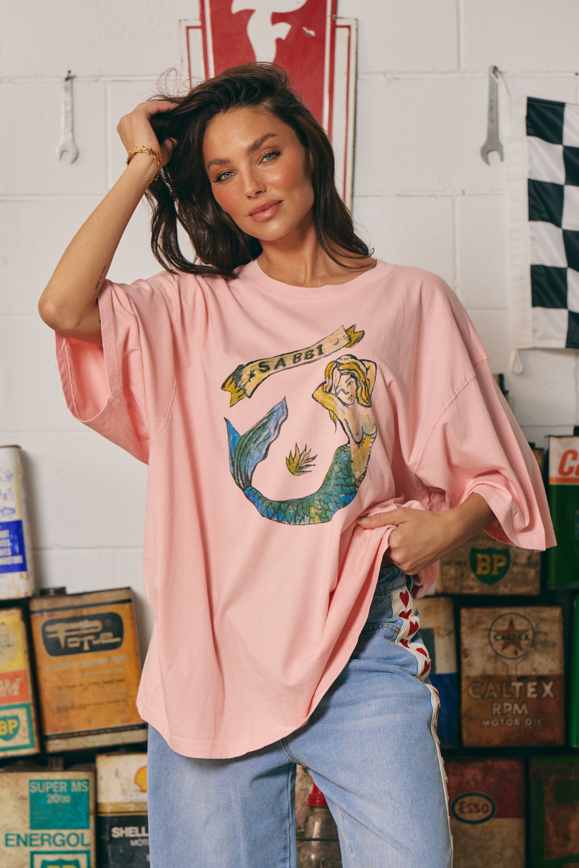 By Frankie / Mermaid Vase Cotton Tee Beige