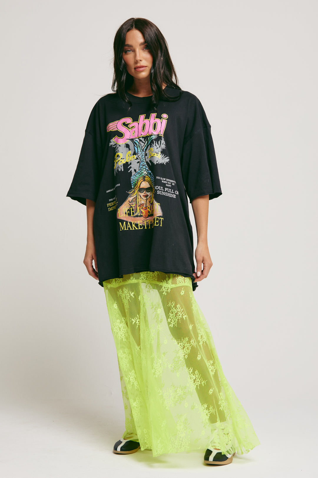 THE VERY OVERSIZED LIFE IS SHORT TEE - BLACK